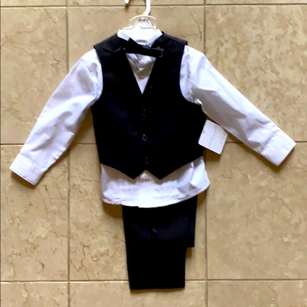 Boy’s 4 piece tux